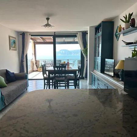 Apartament Picasso *